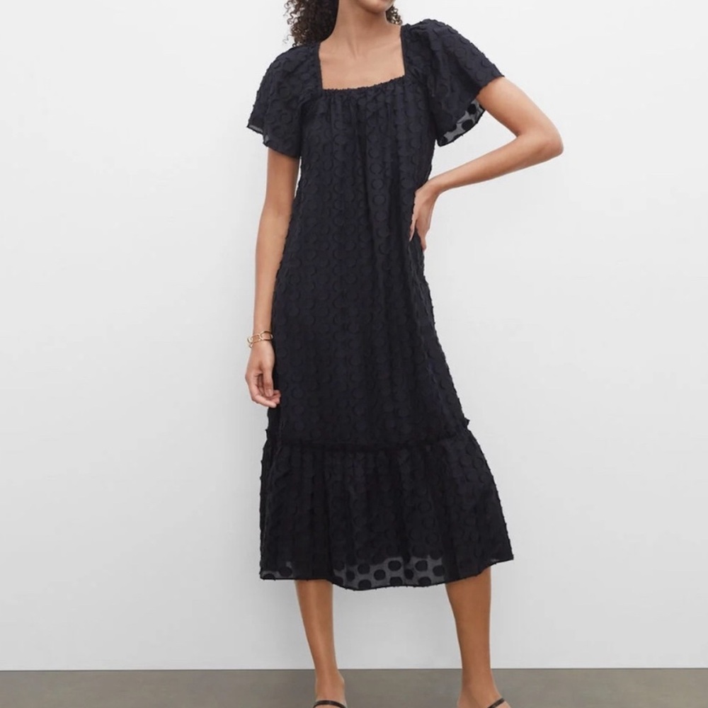 Club Monaco. Flutter sleeve beach dress black size medium.
